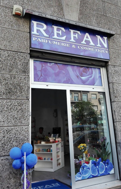 "Pochi giorni fa ha aperto le porte al pubblico la nuovissima boutique Refan a Milano, in Via Andrea Costa N.2.